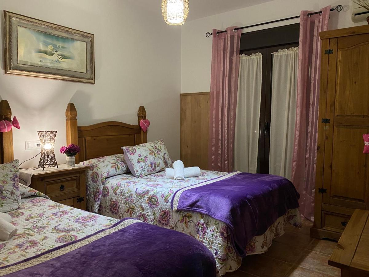 Vivienda Rural La Sonada En El Bosque Villa Kültér fotó
